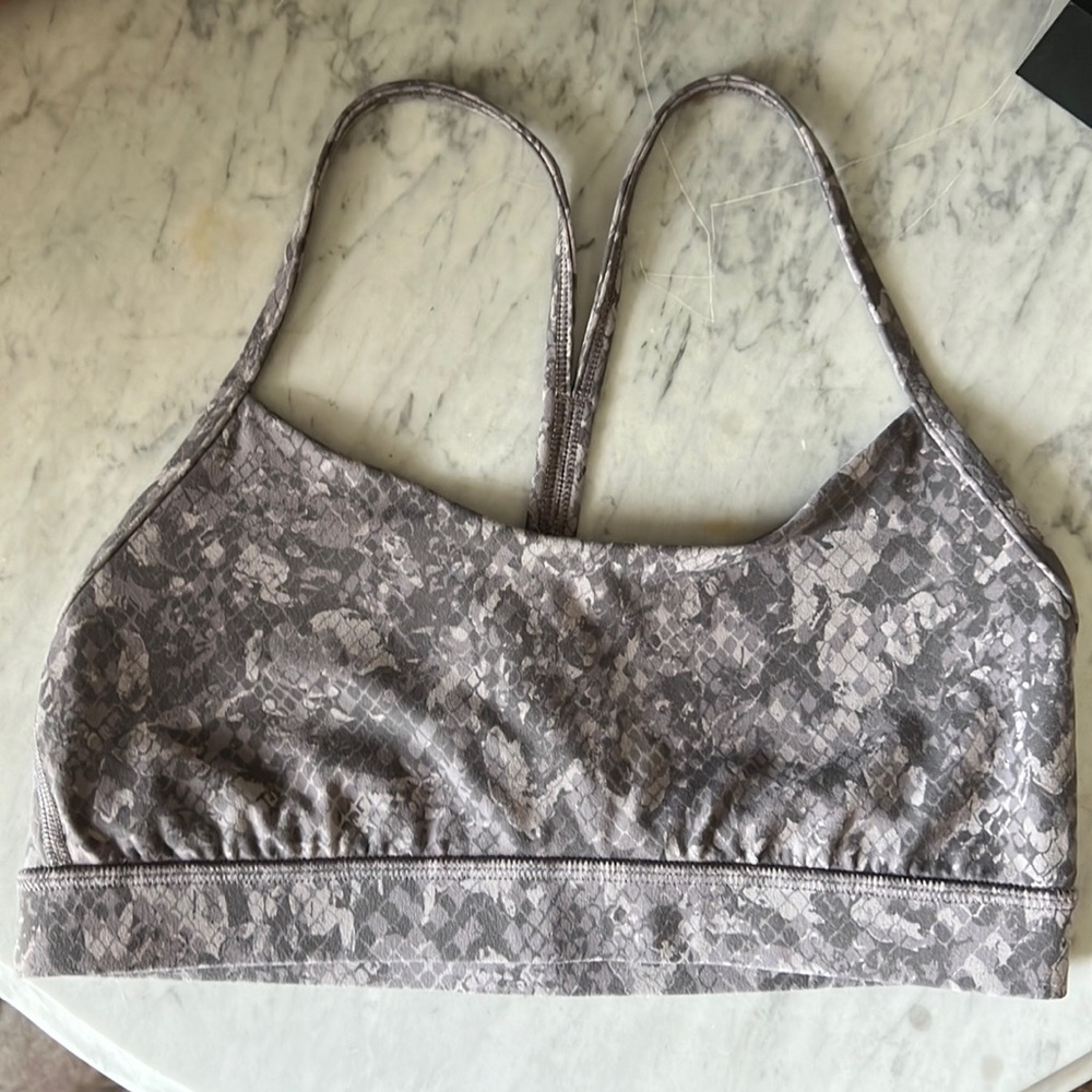 Flow Y Nulu Bra, size 8.